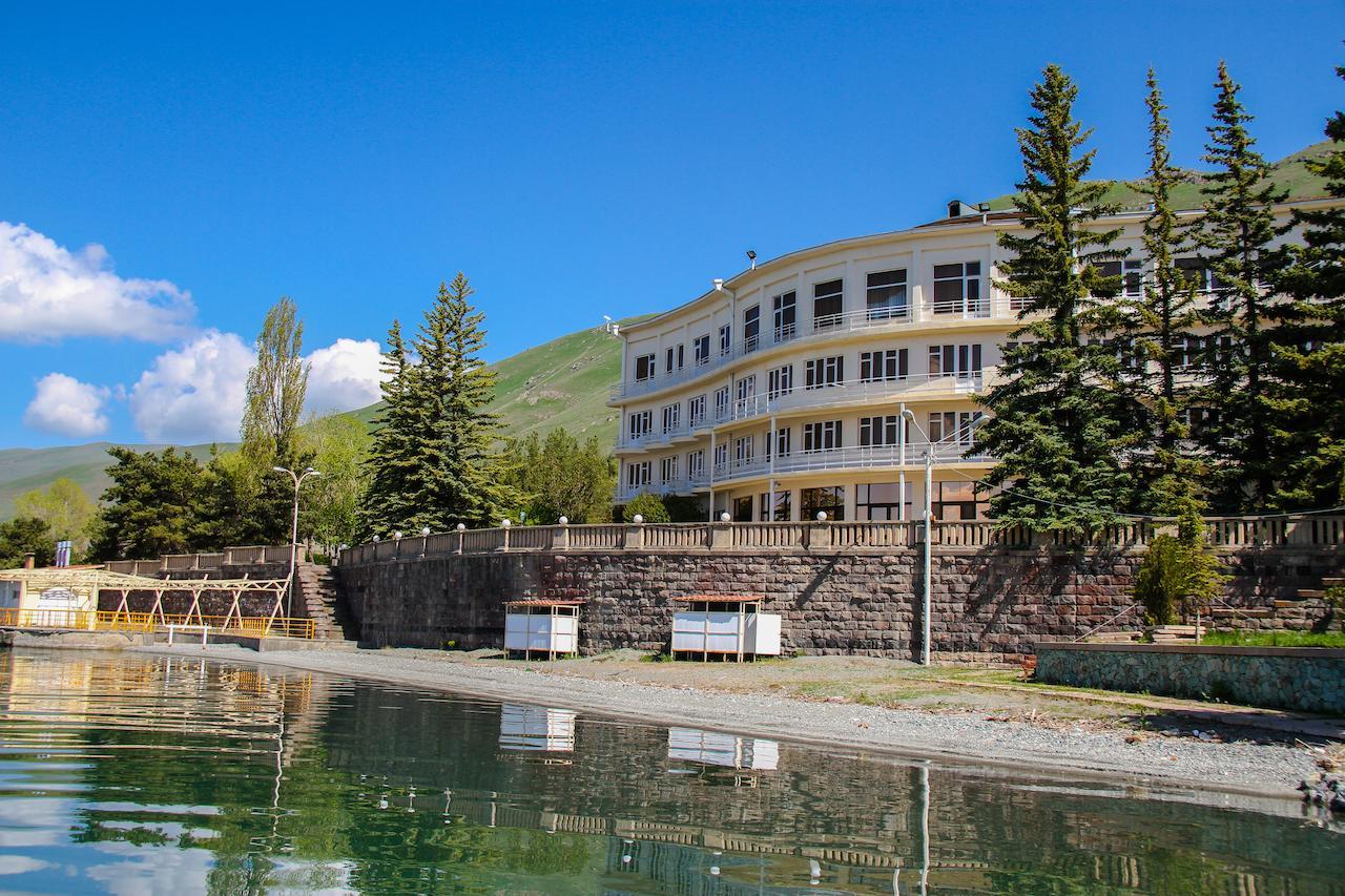 Blue Sevan Hotel Exterior photo