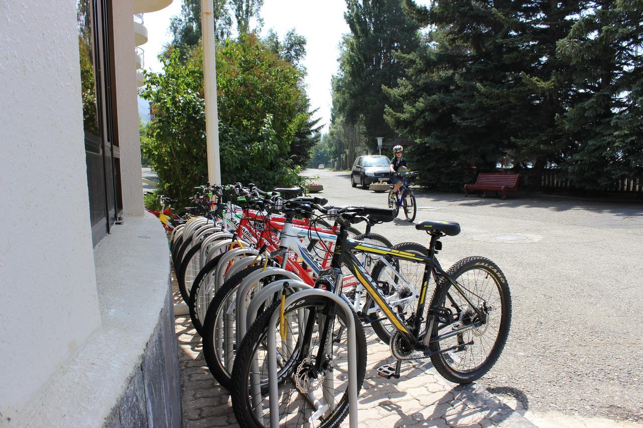 Blue Sevan Hotel Exterior photo